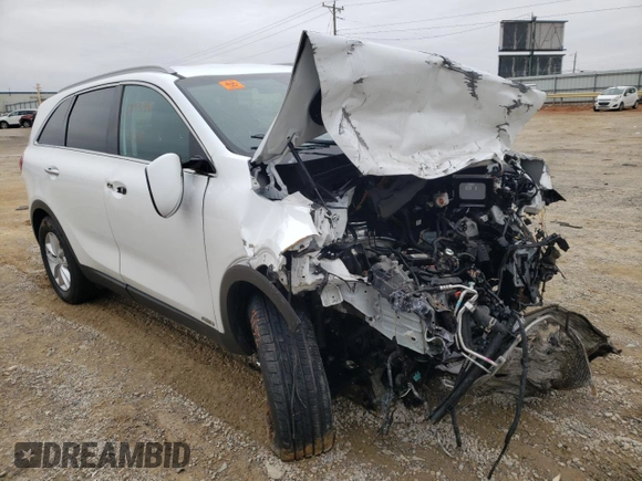 2017 Kia Sorento LX with VIN 5XYPGDA35HG200002, listed as a Copart auction lot 64848032 with 0 mi miles and Salvage Title. Bid and sale history available at carsss.com. Image 1.
