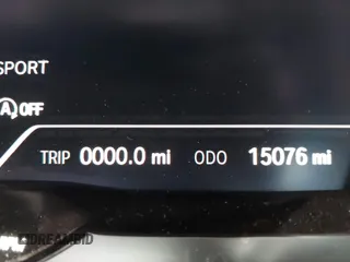 2021 Toyota Supra 3.0 z VIN WZ1DB0C03MW040150, wystawiony jako IAAI lot #42704929 z przebiegiem 15 076 mil mil oraz . Historia ofert i sprzedaży dostępna na DreamBid. Obrazek 15.
