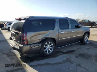 2012 GMC Yukon XL Denali z VIN 1GKS1MEF8CR157189, wystawiony jako Copart lot #55086915 z przebiegiem 172 640 mil mil oraz Szkody całkowita. Historia ofert i sprzedaży dostępna na DreamBid. Obrazek 3.