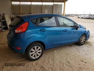 2013 Ford Fiesta SE z VIN 3FADP4EJ7DM216071, wystawiony jako Copart lot #58629155 z przebiegiem 73 407 mil mil oraz Szkoda całkowita • Salvage title. Historia ofert i sprzedaży dostępna na DreamBid. Obrazek 3.