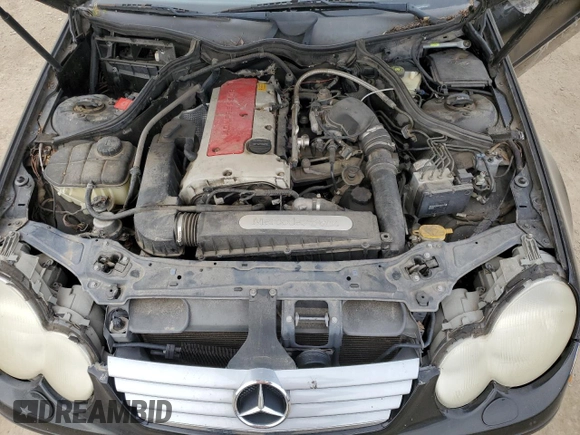 2002 Mercedes-Benz C 230/260/280/320 with VIN WDBRN47JX2A221454, listed as a Copart auction lot 50424555 with 106,228 mi miles and Salvage Title. Bid and sale history available at DreamBid. Image 11.