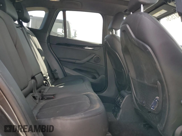 2021 BMW X1 xDrive28i with VIN WBXJG9C09M5U35384, listed as a Copart auction lot 53381575 with 46,736 mi miles and Salvage Title. Bid and sale history available at carsss.com. Image 11.