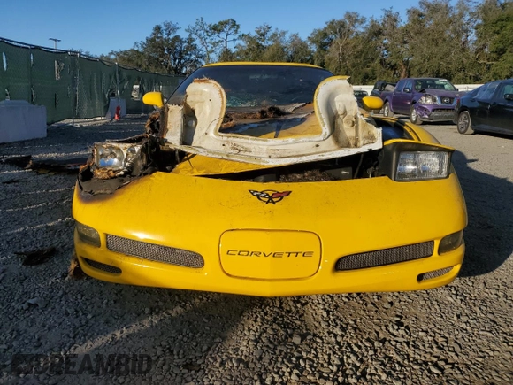 2002 Chevrolet Corvette Z06 with VIN 1G1YY12S525108001, listed as a Copart auction lot 88237615 with 0 mi miles and Salvage Title. Bid and sale history available at carsss.com. Image 5.