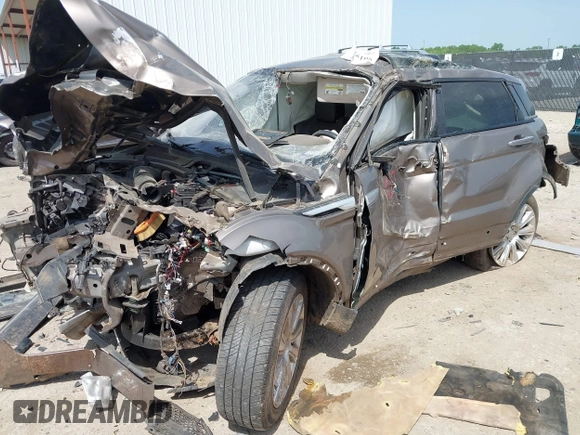 2015 Land Rover Range Rover Evoque Prestige with VIN SALVV2BG5FH001029, listed as a IAAI auction lot 42015106 with Not provided miles and . Bid and sale history available at DreamBid. Image 16.