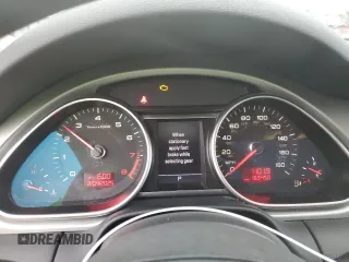 2010 Audi Q7 3.6L Premium Plus with VIN WA1LYAFE4AD005222, listed as a Copart auction lot 43985135 with 183,450 mi miles and Clean Title. Bid and sale history available at carsss.com. Image 9.