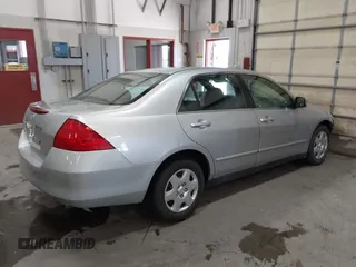 2007 Honda Accord LX with VIN 1HGCM56447A225908, listed as a IAAI auction lot 42367453 with 125,205 mi miles and . Bid and sale history available at DreamBid. Image 4.