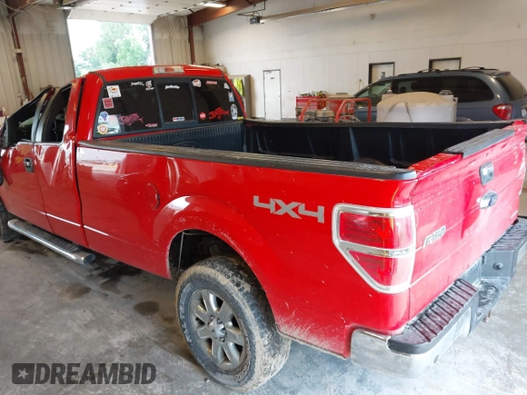 2014 Ford F-150 XL z VIN 1FTFX1EF2EKF34623, wystawiony jako IAAI lot #42614241 z przebiegiem 239 192 mil mil oraz . Historia ofert i sprzedaży dostępna na DreamBid. Obrazek 3.