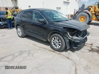 2022 Ford Escape SE with VIN 1FMCU0G69NUB35565, listed as a IAAI auction lot 42265525 with 27,711 mi miles and . Bid and sale history available at DreamBid. Image 1.