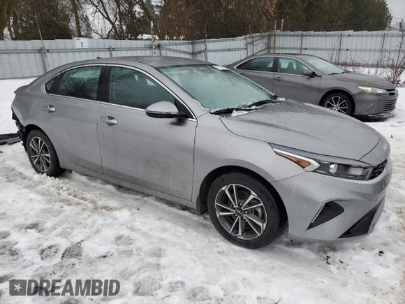 2023 Kia Forte GT-Line with VIN 3KPF34AD7PE577930, listed as a Copart auction lot 87468404 with 60,905 mi miles and Salvage Title. Bid and sale history available at carsss.com. Image 4.