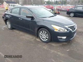 2015 Nissan Altima 2.5 S with VIN 1N4AL3AP7FC198467, listed as a IAAI auction lot 42029941 with 144,760 mi miles. Bid and sale history available at carsss.com. Image 1.