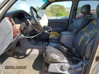 2000 Toyota 4Runner SR5 with VIN JT3GN86R2Y0162958, listed as a Copart auction lot 51526165 with 249,635 mi miles and Salvage Title. Bid and sale history available at DreamBid. Image 7.