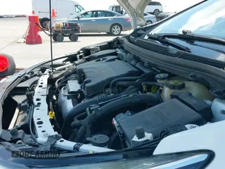 2017 Chevrolet Cruze LT with VIN 3G1BE6SM1HS532593, listed as a IAAI auction lot 43011740 with 127,480 mi miles and . Bid and sale history available at DreamBid. Image 19.