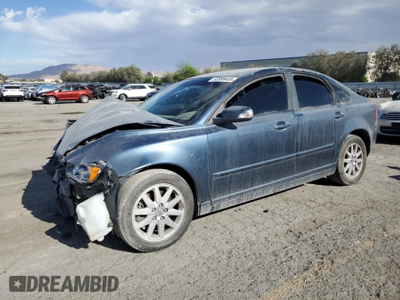2008 Volvo S40 2.4L z VIN YV1MS382482399976, wystawiony jako Copart lot #53999455 z przebiegiem Nie podano mil oraz Szkoda całkowita • Salvage title. Historia ofert i sprzedaży dostępna na DreamBid. Obrazek 1.
