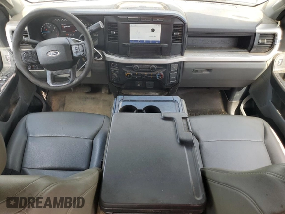 2023 Ford F-250 XL с VIN 1FT7X2BA4PEC40595, выставлен на аукционе Copart как лот 64612205 с пробегом 79 599 миль миль и Списание • Salvage title. История ставок и продаж доступна на DreamBid. Изображение 8.