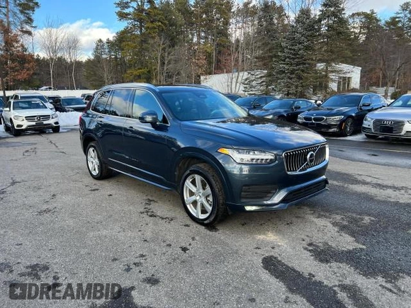 2023 Volvo XC90 Core with VIN YV4L12PV0P1948505, listed as a Copart auction lot 48177535 with 98,270 mi miles and Clean Title. Bid and sale history available at carsss.com. Image 1.
