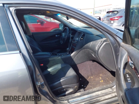2015 Infiniti QX50 Journey with VIN JN1BJ0HP8FM731223, listed as a IAAI auction lot 41464782 with 159,029 mi miles. Bid and sale history available at carsss.com. Image 5.