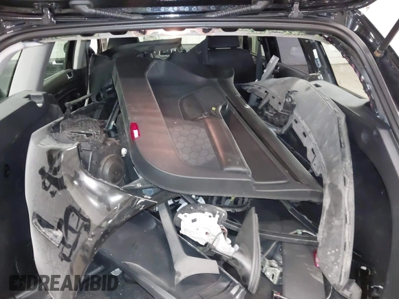2014 Volkswagen Jetta TDI with VIN 3VWML7AJ7EM613873, listed as a IAAI auction lot 42448970 with 89,002 mi miles and . Bid and sale history available at DreamBid. Image 12.