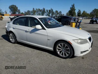 2011 BMW 3 Series 328i with VIN WBAPH5C55BF093378, listed as a Copart auction lot 50389725 with 99,387 mi miles and Salvage Title. Bid and sale history available at carsss.com. Image 4.