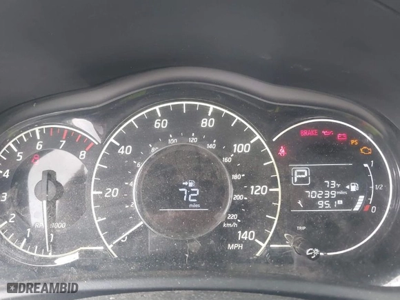 2015 Nissan Versa Note SV with VIN 3N1CE2CP7FL444381, listed as a IAAI auction lot 41714666 with 70,239 mi miles. Bid and sale history available at carsss.com. Image 7.