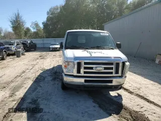 2014 Ford Econoline Passenger XL z VIN 1FBSS3BL8EDA99831, wystawiony jako Copart lot #45062605 z przebiegiem 121 006 mil mil oraz Szkoda całkowita • Salvage title. Historia ofert i sprzedaży dostępna na DreamBid. Obrazek 14.