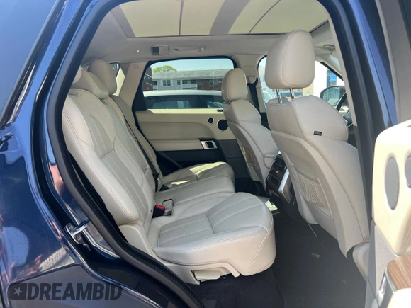 2014 Land Rover Range Rover Sport HSE with VIN SALWR2WF9EA321925, listed as a Copart auction lot 55301365 with 137,961 mi miles and Clean Title. Bid and sale history available at carsss.com. Image 6.