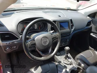 2020 Jeep Cherokee Altitude с VIN 1C4PJMLX2LD523285, выставлен на аукционе IAAI как лот 42235094 с пробегом 86 356 миль миль и . История ставок и продаж доступна на DreamBid. Изображение 21.