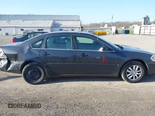 2008 Chevrolet Impala LS z VIN 2G1WB58K381310577, wystawiony jako IAAI lot #41977761 z przebiegiem 134 170 mil mil oraz . Historia ofert i sprzedaży dostępna na DreamBid. Obrazek 13.