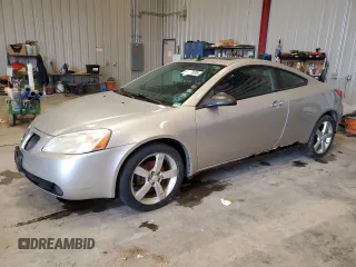 2008 Pontiac G6 GT z VIN 1G2ZH17N784158416, wystawiony jako Copart lot #54574685 z przebiegiem 255 495 mil mil oraz Nie do naprawy. Historia ofert i sprzedaży dostępna na DreamBid. Obrazek 1.