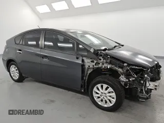 2013 Toyota Prius with VIN JTDKN3DP3D3032786, listed as a Copart auction lot 56362285 with 48,740 mi miles and Clean Title. Bid and sale history available at DreamBid. Image 4.