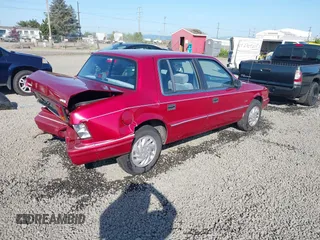 1993 Dodge Spirit z VIN 1B3XA4632PF677192, wystawiony jako IAAI lot #42157260 z przebiegiem 100 979 mil mil oraz . Historia ofert i sprzedaży dostępna na DreamBid. Obrazek 4.