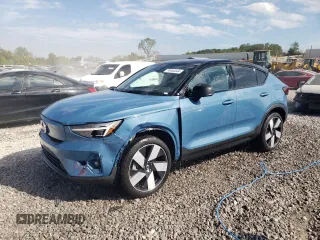 2022 Volvo C40 Recharge Pure Electric Ultimate with VIN YV4ED3GB9N2004012, listed as a Copart auction lot 74464444 with 3,953 mi miles and Salvage Title. Bid and sale history available at carsss.com. Image 1.