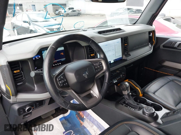 2023 Ford Bronco с VIN 1FMEE5DP0PLA97359, выставлен на аукционе IAAI как лот 42130581 с пробегом 32 335 миль миль и . История ставок и продаж доступна на DreamBid. Изображение 20.