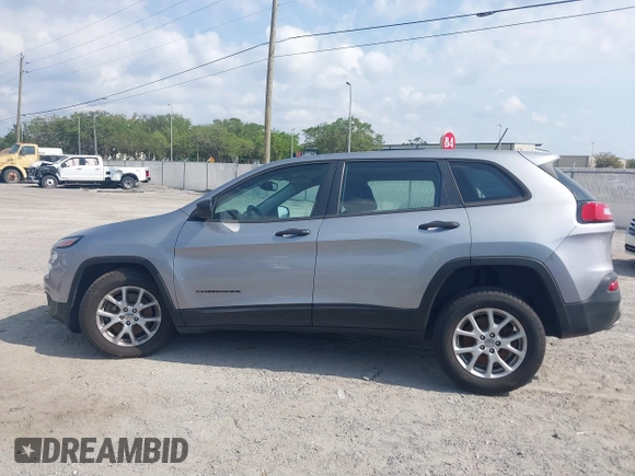 2015 Jeep Cherokee Sport with VIN 1C4PJMAB5FW533972, listed as a IAAI auction lot 41865291 with 106,063 mi miles. Bid and sale history available at carsss.com. Image 15.
