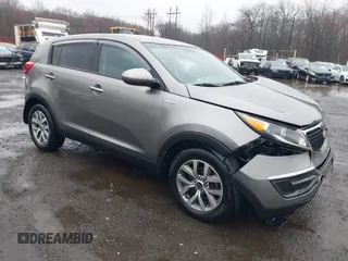 2014 Kia Sportage LX with VIN KNDPBCAC0E7601636, listed as a IAAI auction lot 41832978 with 145,353 mi miles and . Bid and sale history available at carsss.com. Image 1.