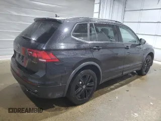2022 Volkswagen Tiguan SE R-Line Black with VIN 3VV8B7AX3NM105154, listed as a Copart auction lot 58856995 with 76,723 mi miles and Clean title. Bid and sale history available at DreamBid. Image 3.