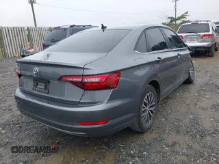 2021 Volkswagen Jetta S with VIN 3VWC57BU2MM103489, listed as a IAAI auction lot 42264290 with 72,078 mi miles and . Bid and sale history available at DreamBid. Image 4.