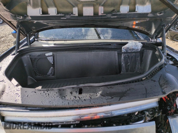 2025 Rivian R1T Adventure z VIN 7FCTGBAA6SN035587, wystawiony jako Copart lot #49142625 z przebiegiem Nie podano mil oraz Szkody całkowita. Historia ofert i sprzedaży dostępna na DreamBid. Obrazek 11.