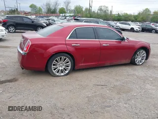 2012 Chrysler 300 with VIN 2C3CCAET0CH232664, listed as a IAAI auction lot 41992955 with 81,789 mi miles. Bid and sale history available at carsss.com. Image 4.