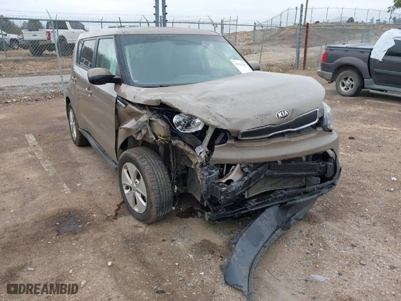 2016 Kia Soul with VIN KNDJN2A22G7256997, listed as a IAAI auction lot 41532421 with 152,281 mi miles. Bid and sale history available at carsss.com. Image 6.