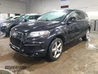 2012 Audi Q7 3.0T S line with VIN WA1DGAFE1CD009562, listed as a Copart auction lot 45904125 with 124,378 mi miles and Salvage Title. Bid and sale history available at carsss.com. Image 1.