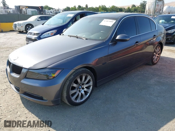2006 BMW 3 Series 330i with VIN WBAVB335X6KR73650, listed as a IAAI auction lot 42407095 with 140,816 mi miles and . Bid and sale history available at DreamBid. Image 2.