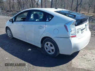 2010 Toyota Prius II with VIN JTDKN3DU3A0138853, listed as a IAAI auction lot 41847622 with 171,773 mi miles. Bid and sale history available at carsss.com. Image 3.