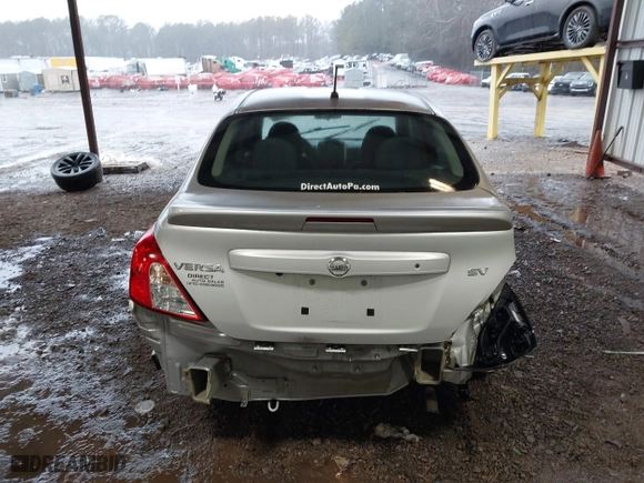 2019 Nissan Versa Sedan SV with VIN 3N1CN7AP3KL880199, listed as a IAAI auction lot 41571655 with 84,561 mi miles. Bid and sale history available at carsss.com. Image 16.