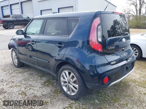 2019 Kia Soul + with VIN KNDJP3A55K7690687, listed as a IAAI auction lot 41715563 with 142,592 mi miles and . Bid and sale history available at DreamBid. Image 3.