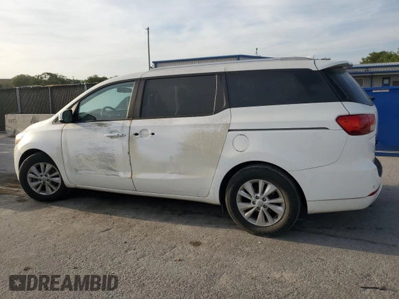 2017 Kia Sedona LX with VIN KNDMB5C13H6254579, listed as a Copart auction lot 53925035 with 170,854 mi miles and Clean Title. Bid and sale history available at carsss.com. Image 2.