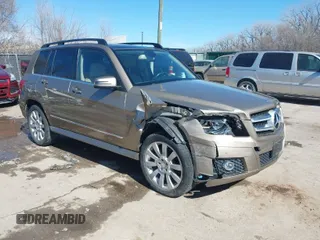 2010 Mercedes-Benz GLK with VIN WDCGG8HB1AF452451, listed as a IAAI auction lot 41676536 with 111,069 mi miles. Bid and sale history available at carsss.com. Image 1.