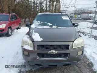 2005 Chevrolet Uplander LS with VIN 1GNDV23L45D291193, listed as a IAAI auction lot 41374403 with 154,276 mi miles. Bid and sale history available at carsss.com. Image 6.