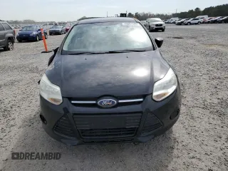 2013 Ford Focus SE with VIN 1FADP3K26DL135801, listed as a Copart auction lot 49891045 with 141,401 mi miles and Salvage Title. Bid and sale history available at DreamBid. Image 5.
