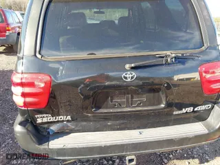 2002 Toyota Sequoia Limited with VIN 5TDBT48A02S132633, listed as a IAAI auction lot 41649586 with 291,269 mi miles. Bid and sale history available at carsss.com. Image 13.