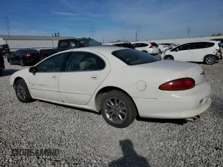 2000 Chrysler LHS z VIN 2C3HC56G4YH292405, wystawiony jako Copart lot #78263134 z przebiegiem 73 468 mil mil oraz Tytuł czysty. Historia ofert i sprzedaży dostępna na DreamBid. Obrazek 2.